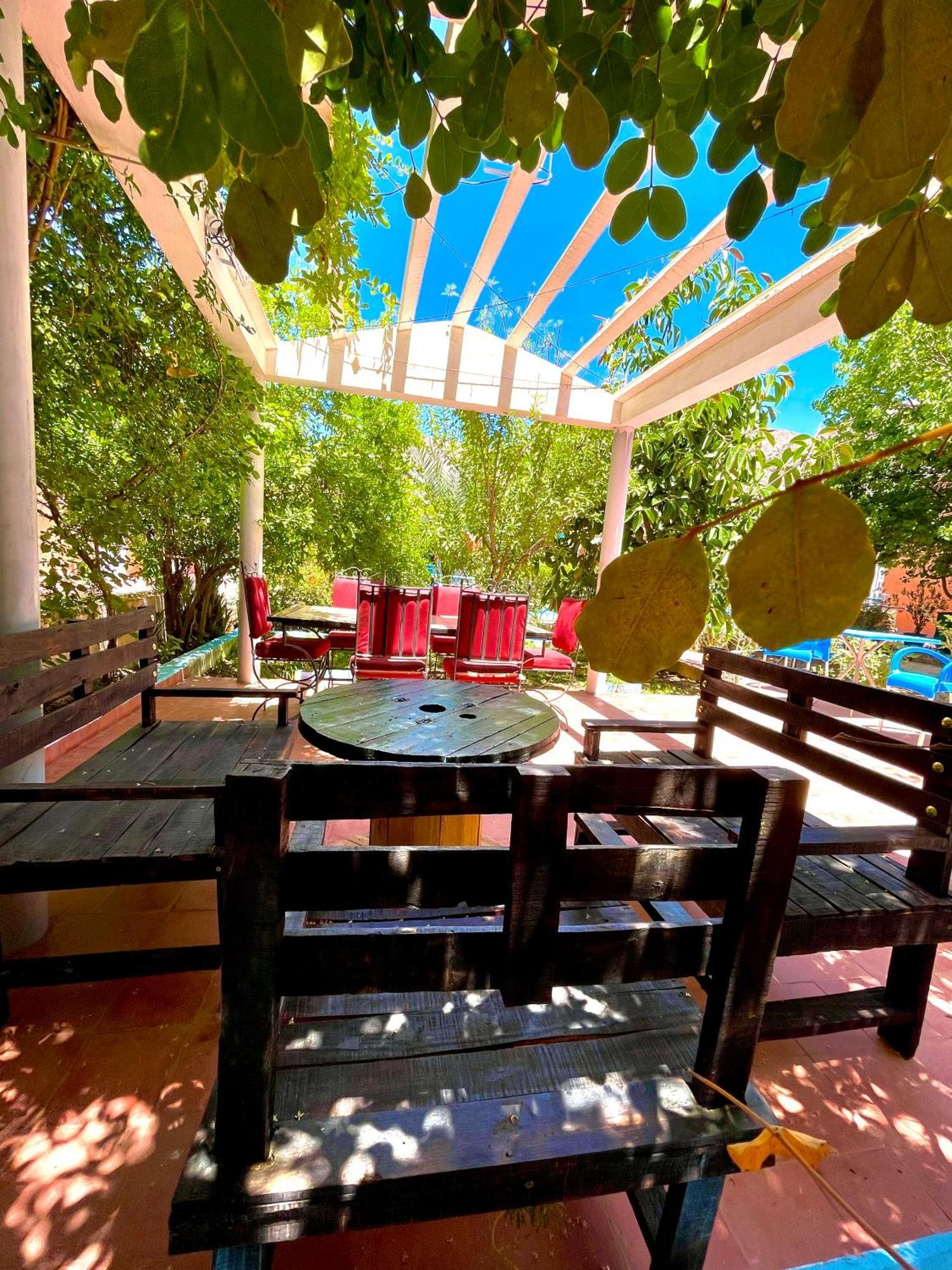 Hotel L'Arganier D'Ammelne Tafraout Bagian luar foto